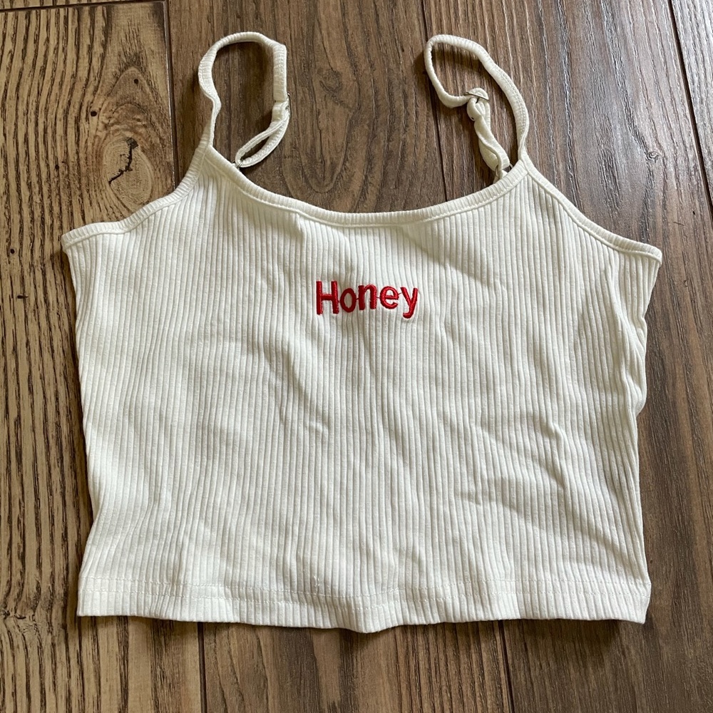 White cropped strap tank top with honey print